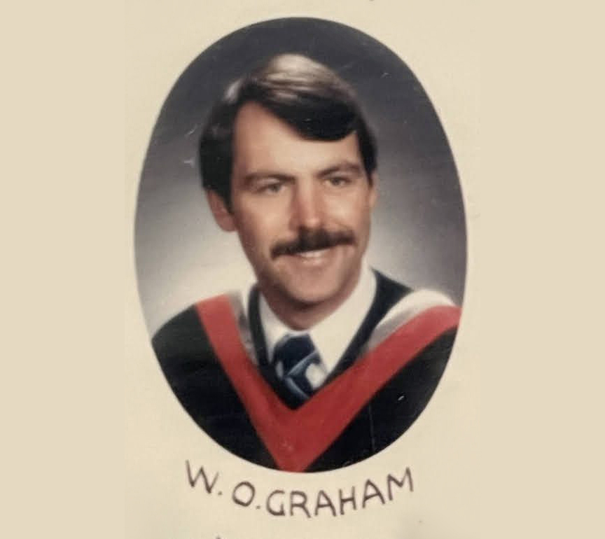 Archival photo of Bill Graham’s convocation photo, 1986.